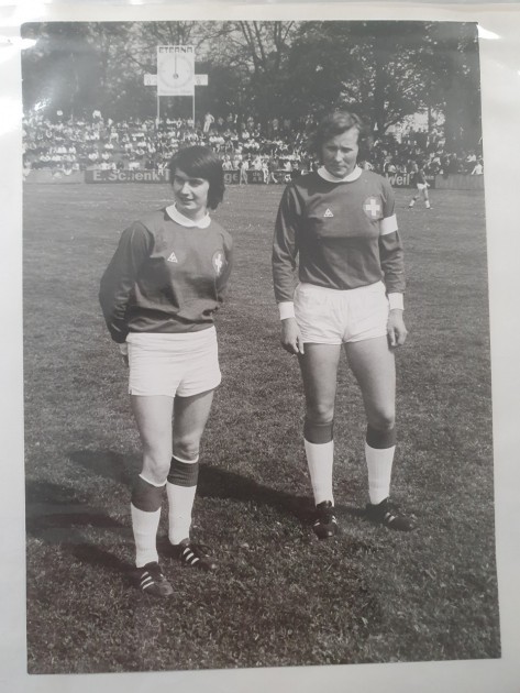 25-05-geschichte-frauenfussball 25-05-geschichte-frauenfussball