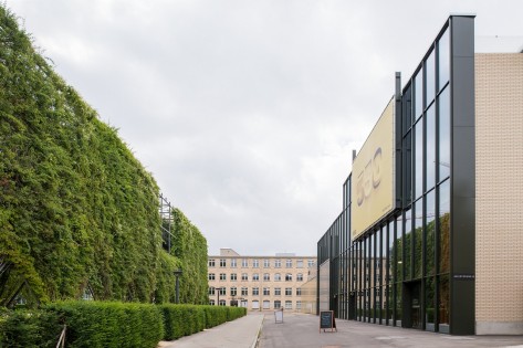 Neu-Oerlikon Foto Halle 550