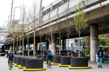 Grünes Gastspiel an der Hardbrücke in Zürich.