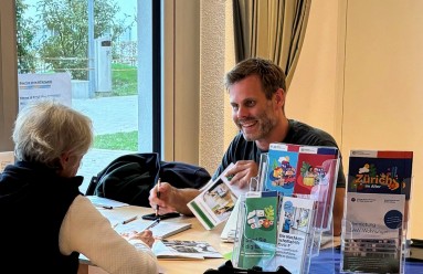 Information Seniorin über Angebot