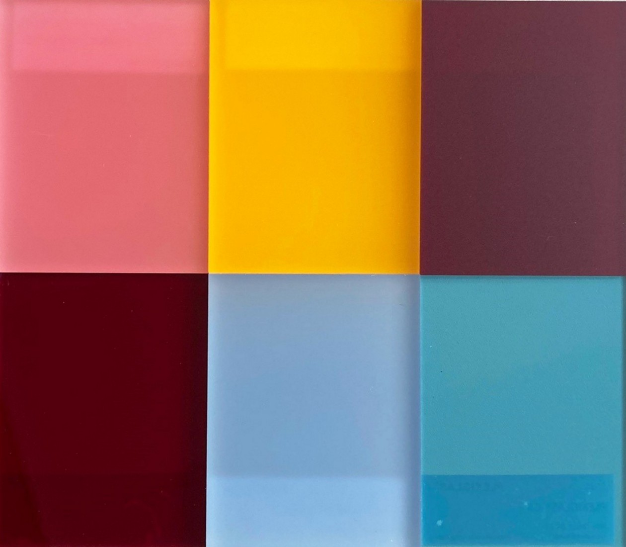 Acrylglas-Platten in verschiedenen Farben