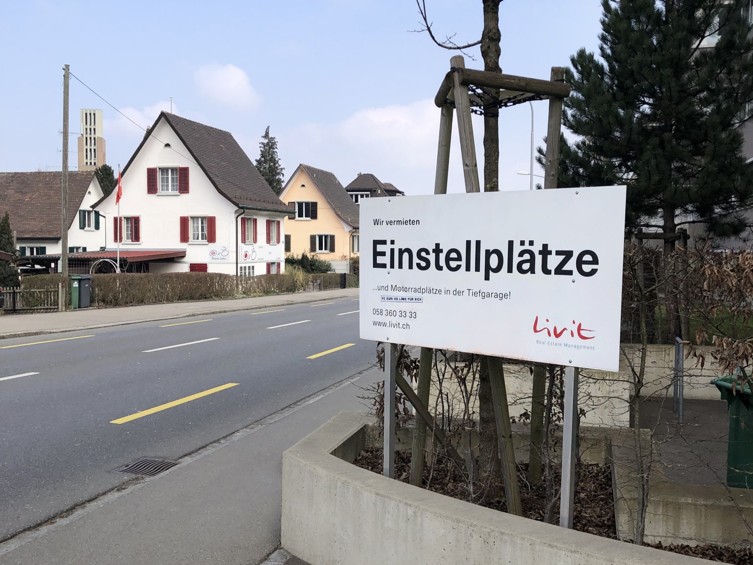 Temporäre Reklameanlage
