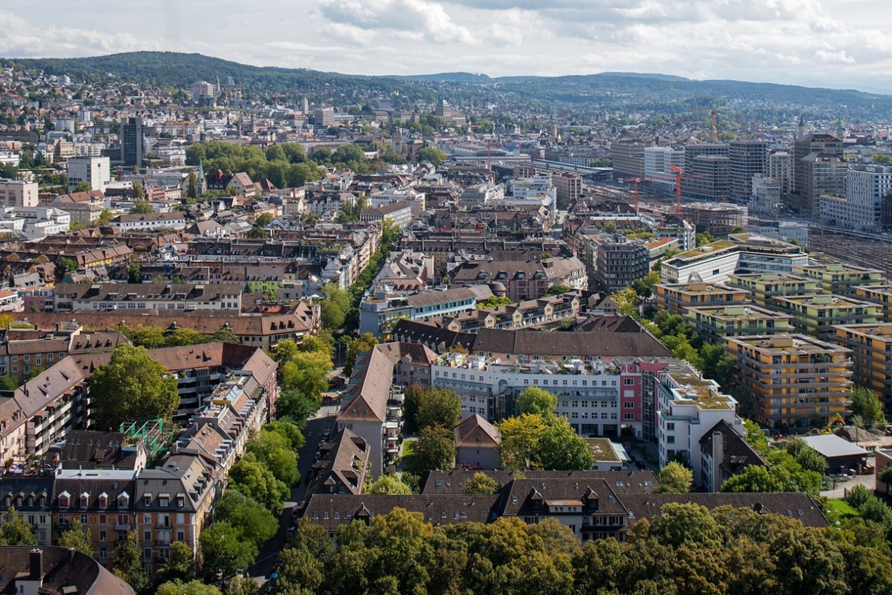 Coverbild des Leitfadens, Aussicht vom Josef-Areal