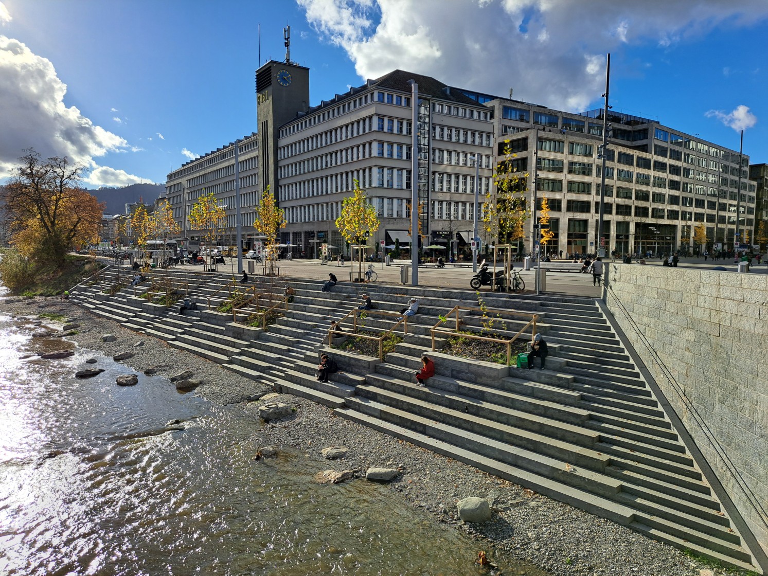 Die neue Postterrasse