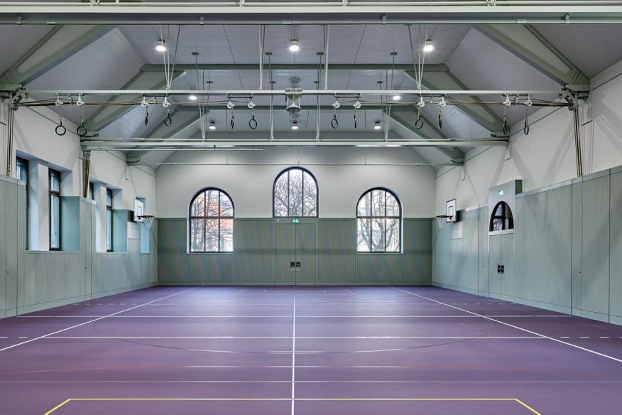 Blick in die Turnhalle nach dem Umbau