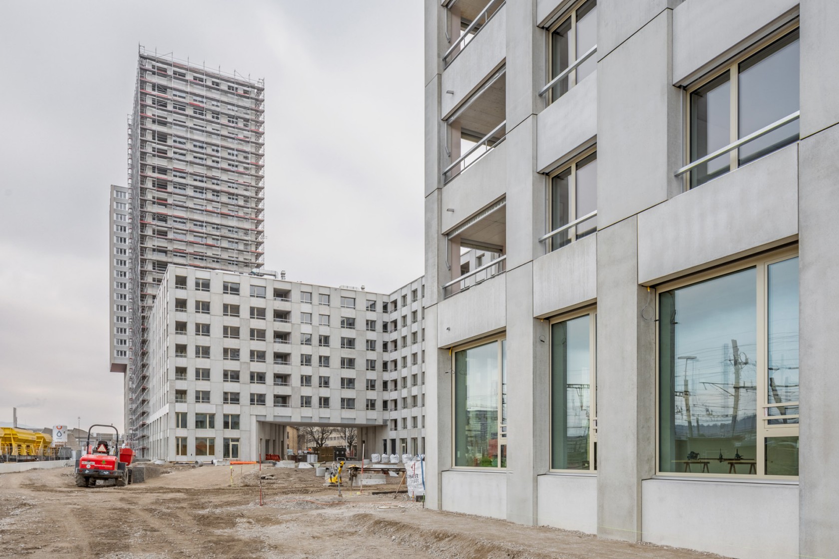 Blick in den Siedlungshof am Gleisfeld mit künftiger Veloroute.