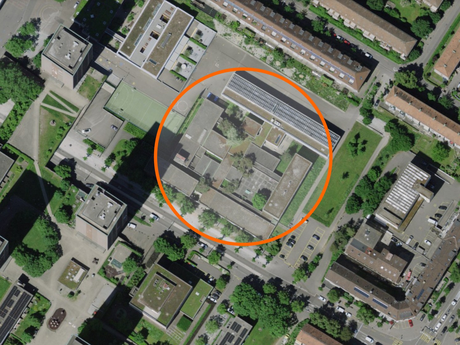 Luftaufnahme der Schulanlage Bullinger der Fachschule Viventa