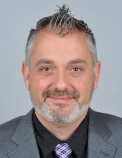 Porträtbild Patrick Tobler