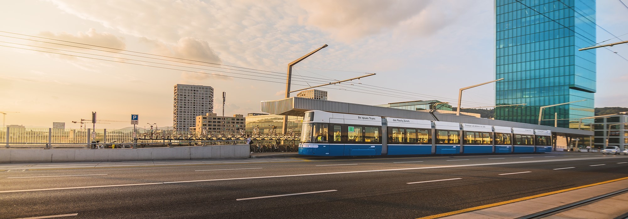 Visualisierung der Hardbrücke mit einem Tram
