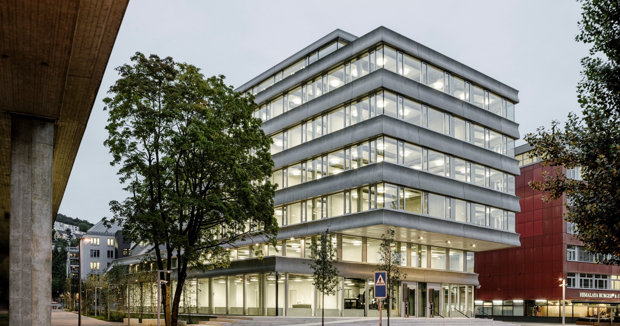 Kriminalpolizei am Mühleweg