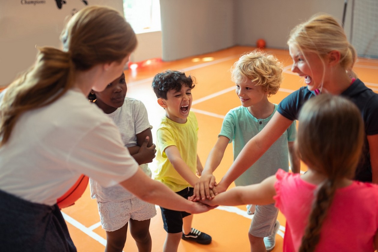 Freiwilligenarbeit beim Kinderturnen