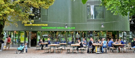 Das Quartierzentrum und Restaurant Bäckeranlage.