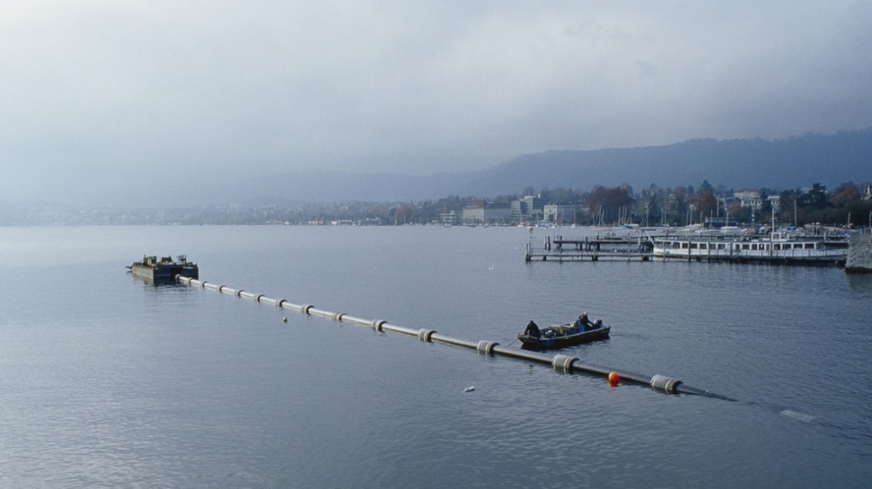 Seewasserfassung einer Energiezentrale mit Grundwasser Wärmepumpen