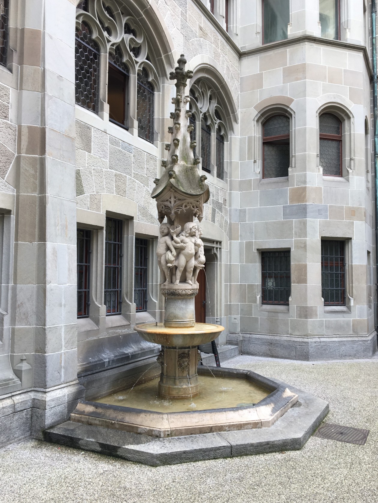 Fraumünsterstrasse 28