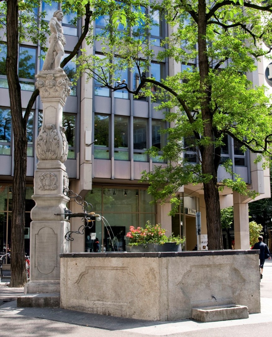 Bahnhofstrasse/Rennweg