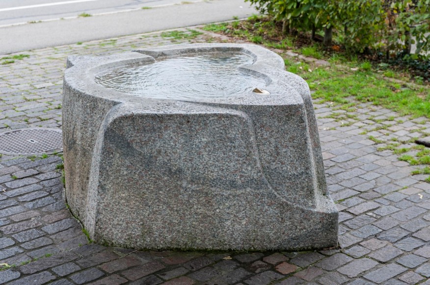 Kappenbühlstrasse nach  60, ca. 70m vor Michelstrasse