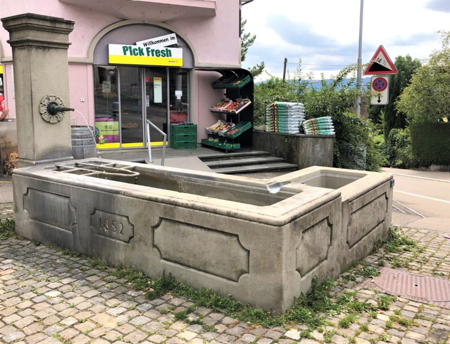 Bergstrasse/Zürichbergstrasse